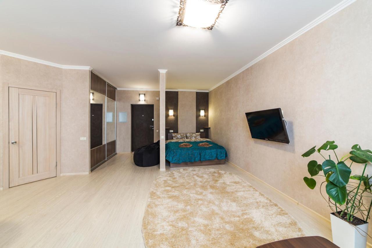 Studio Apartment On Bazhana Kiev Exterior foto